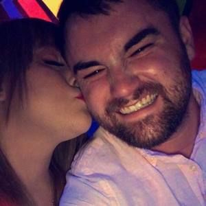 Meet your Posher, Caitlin